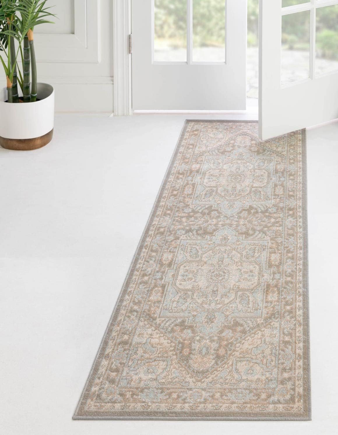 Whitney Collection Alfombra Milano (2 pies x 6 pies 1 pulgada, gris nubemarfil)