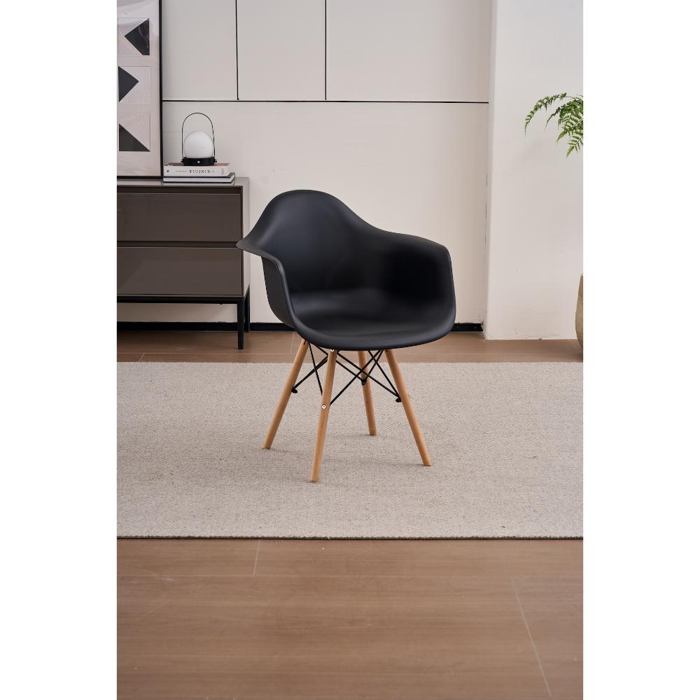 Silla Delia, Color Negro, Con espaldar y patas en Madera X2
