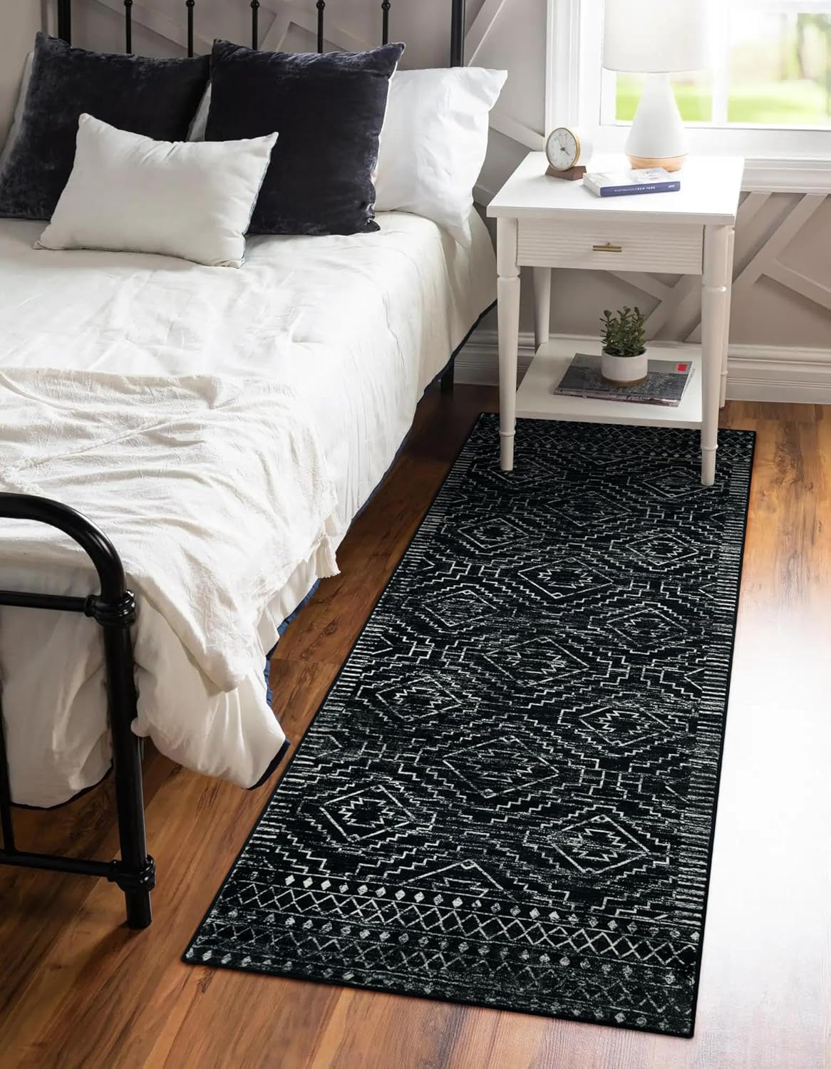 Alfombra de pasillo de cocina lavable de 2 x 6, tapete marroquí negro para