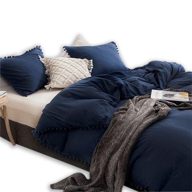 Edredon Microtex Unicolor + Borlas Azul Oscuro Doble - VIRTUAL MUEBLES
