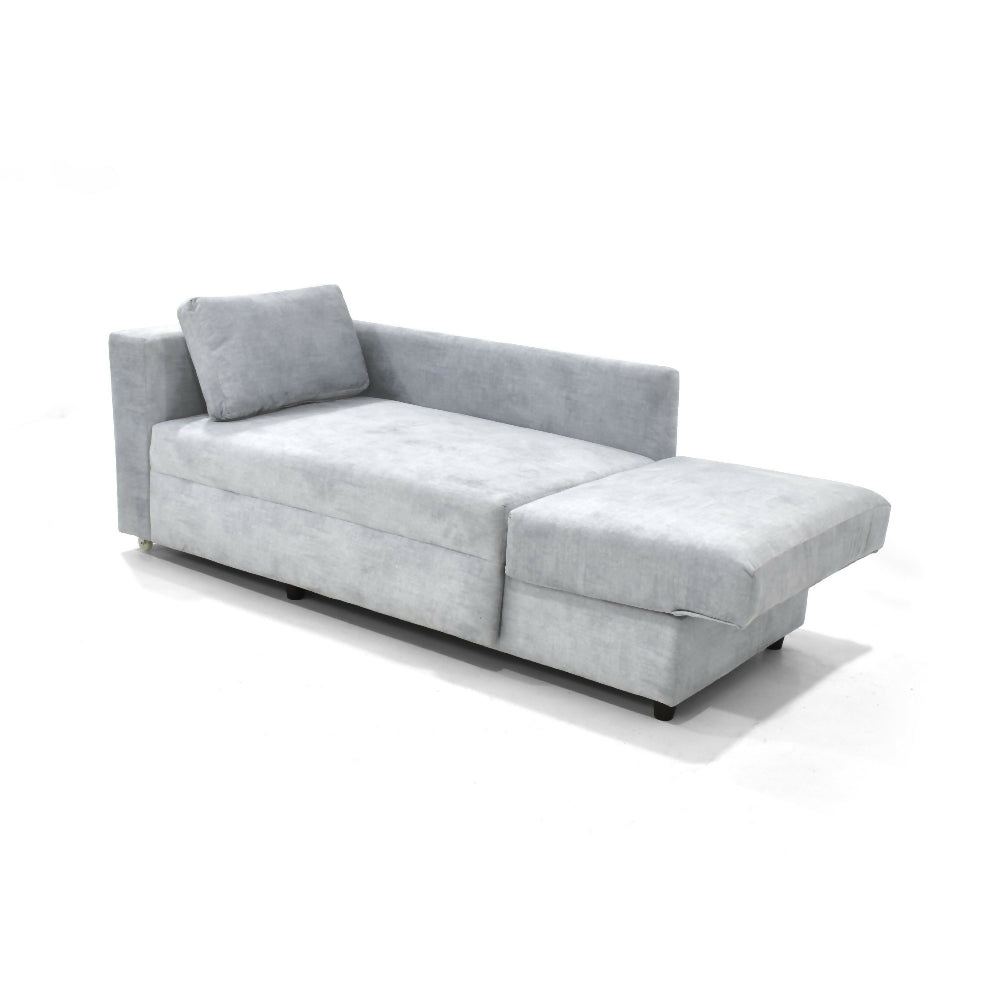 Sala con sofa Cama Baul Baxter Plata + Poltrona Shanghai Mostaza y Mesa Leeds