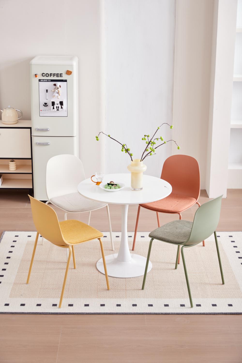 Silla con Cojín Aiara, Color Blanco, Diseño Moderno