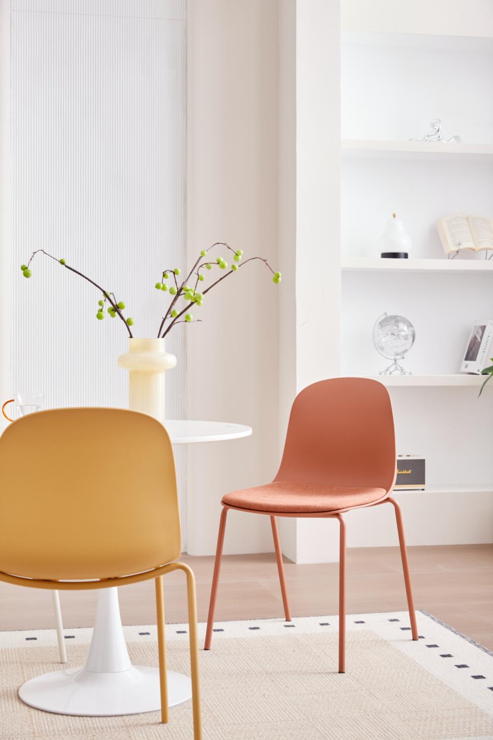 Silla con Cojín Aiara, Color Amarillo, Diseño Moderno