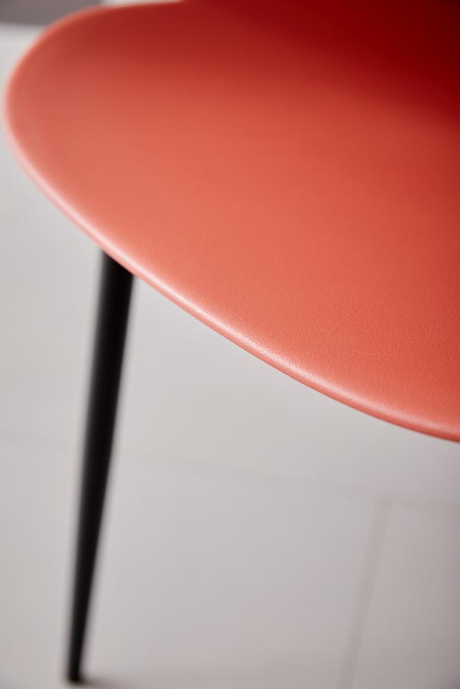 Silla Miami con Brazos, Color Rojo, Con espaldar y diseño Moderno X4