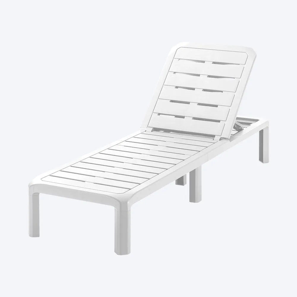 Combo Piscina (2 Camas Asoleadoras + 2 Sillas Playeras + 1 Mesa de Centro Rectangular) Blanco