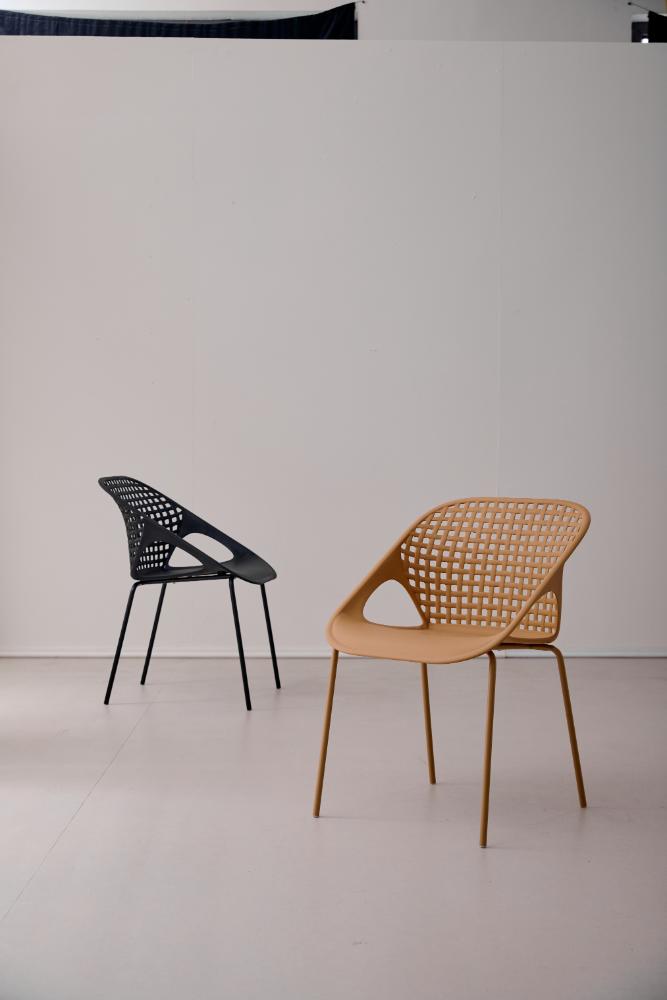 Silla Senit con Brazos, Color Negro, Con espaldar y diseño Moderno X2