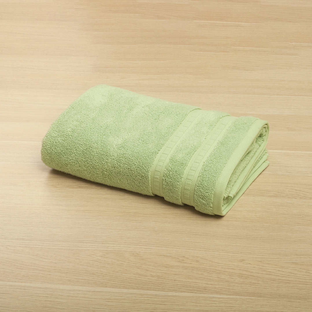 Toalla Bamboo 700 Gr Verde Manzana 0,40 X 0,70 Aprox.