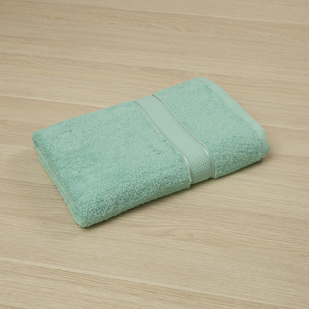Toalla Premium Azul Cielo550 Gr 70X140 Absorbente	 0,70 X 1,40 Aprox.