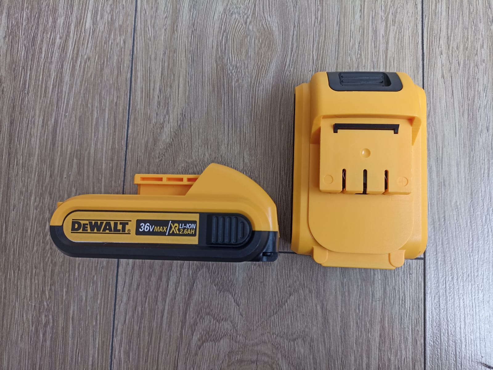 Taladro 36 Voltios Dewalt (i)