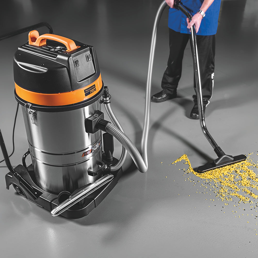 Aspiradora de Solidos y Líquidos 127 V- 2400 W