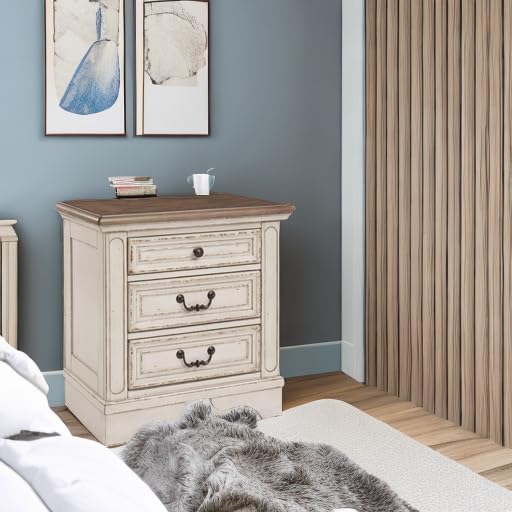 Signature Design by Ashley Realyn French Country - Mesita de noche de 3 cajones...