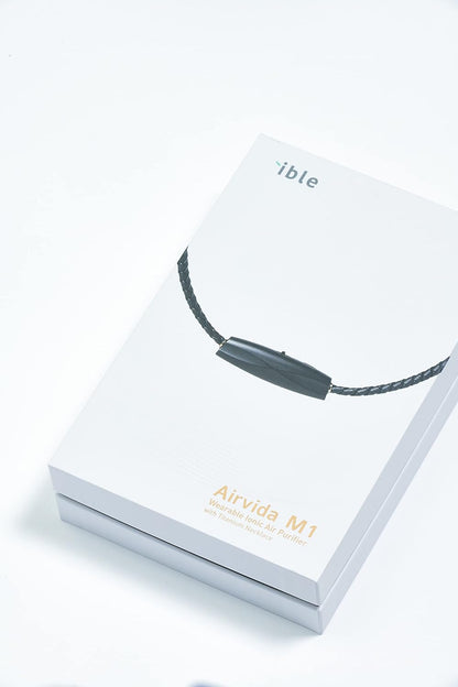 Purificador de aire iónico portátil (17.7 pulgadas, negro) Collar de titanio y