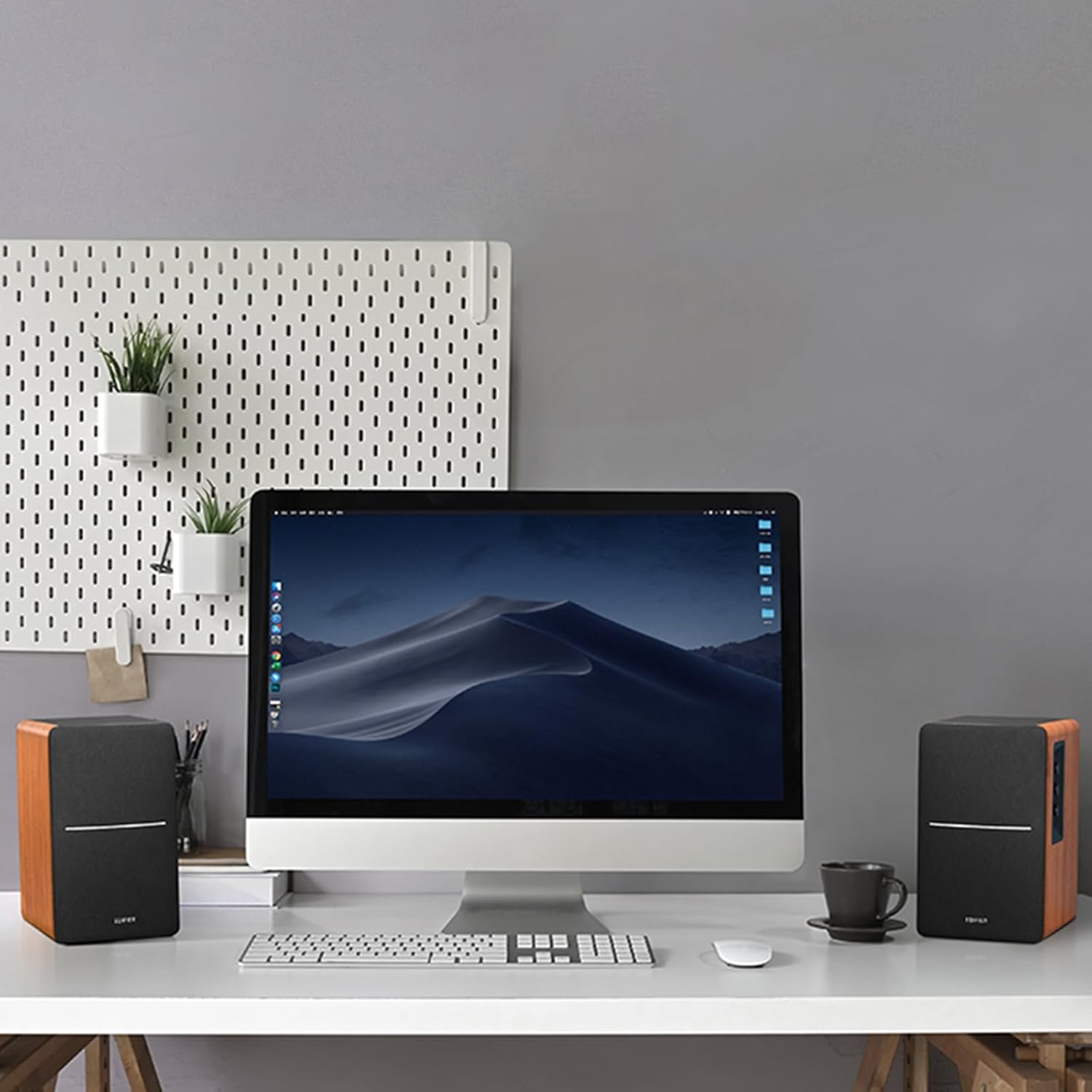 Parlantes de estantería R1280DB de Edifier alimentados por Bluetooth. Entrada...