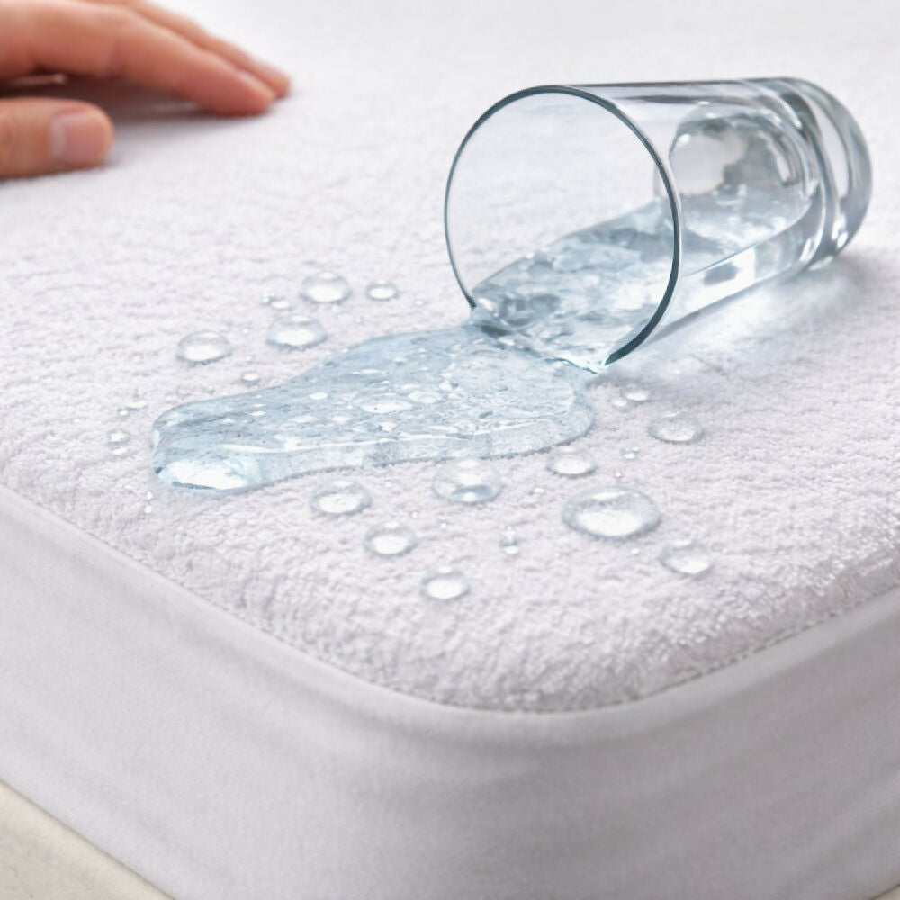 Combo protector colchón semidoble 100% impermeable antifluido terry 120x190cm