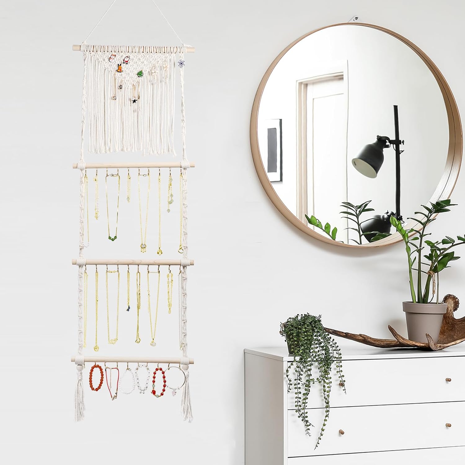 Organizador colgante de joyas, colgador de collar de macramé bohemio montado en