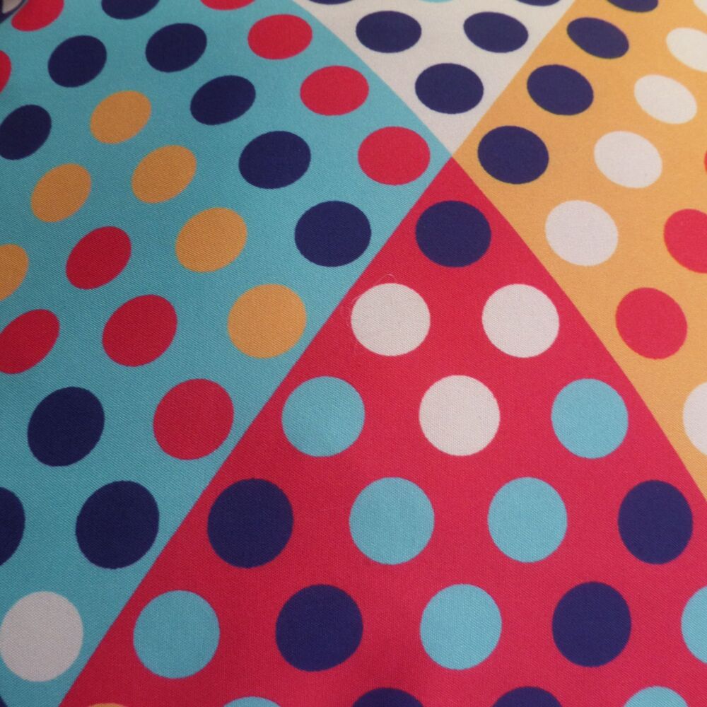 Cojin Multicolor 45X45 Cm - 200 Setx3 Unidades