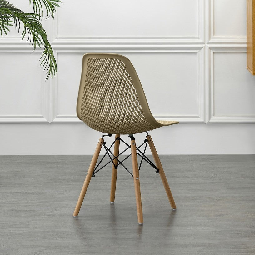 Silla Aira, Color Khaki, con Espaldar y Patas en Madera