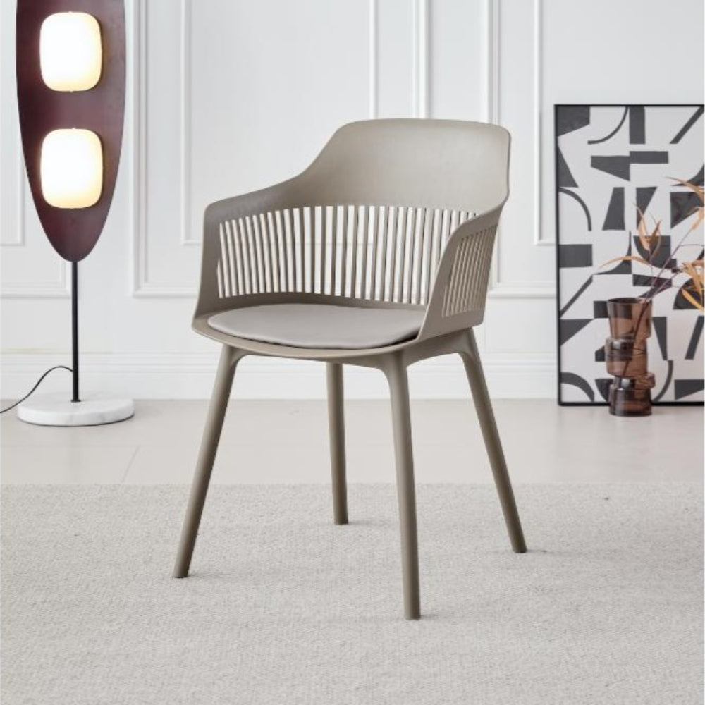 Silla Con Cojin Max, Color Taupe, Con espaldar en rejilla