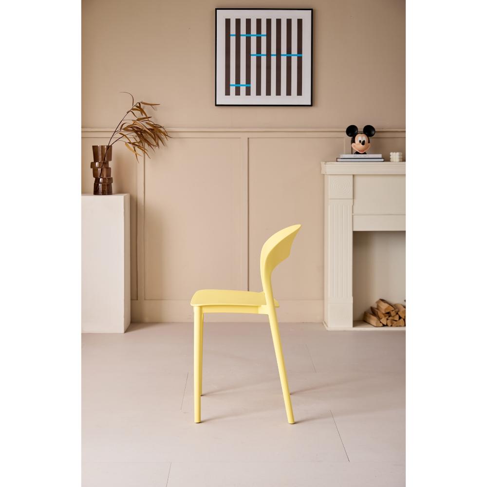 Set de 4 Sillas Patrick, Color Amarillo, con Espaldar y Diseño Moderno