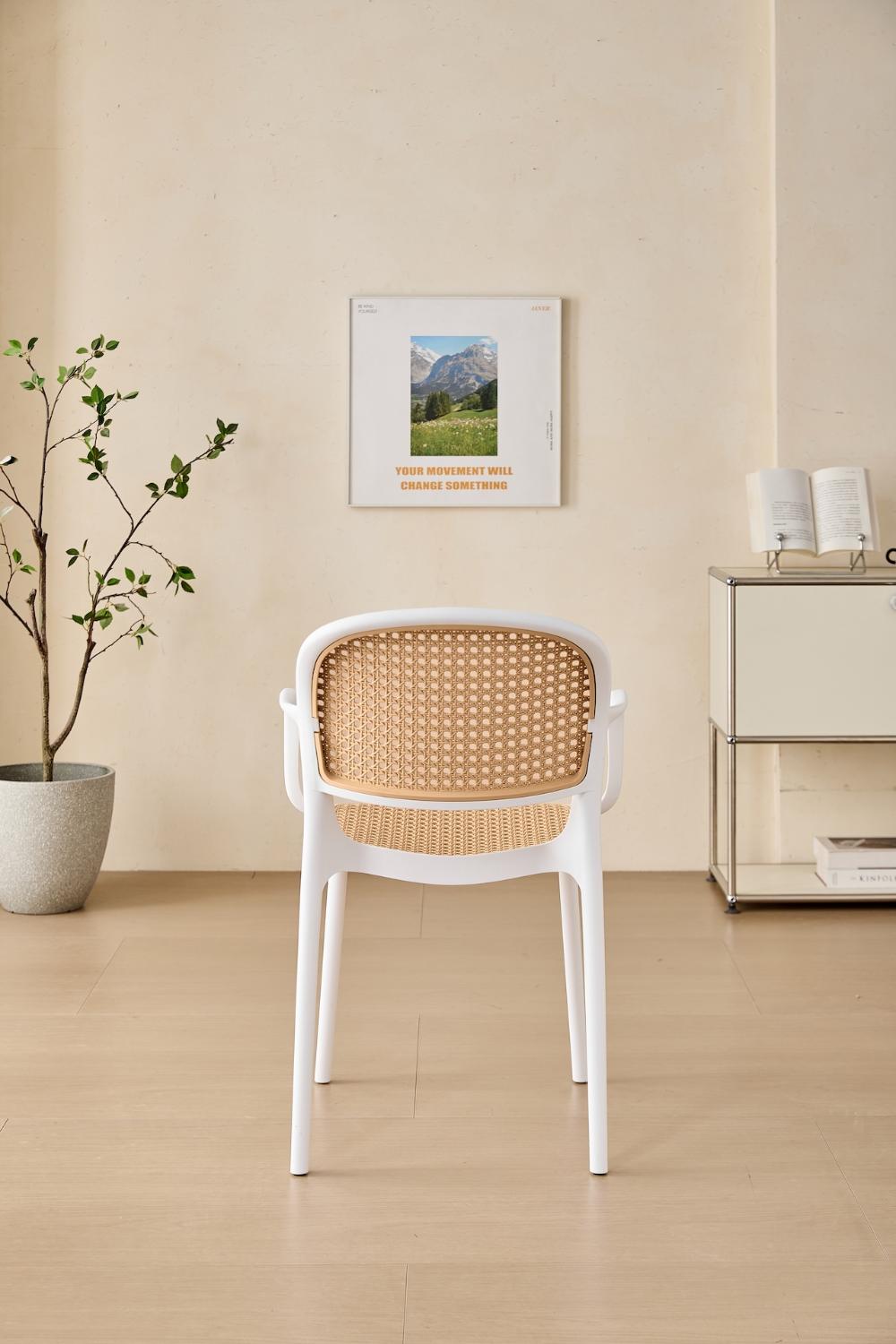Silla con Brazos Nest, Color Blanco y Taupe, Con espaldar y asiento en rejilla