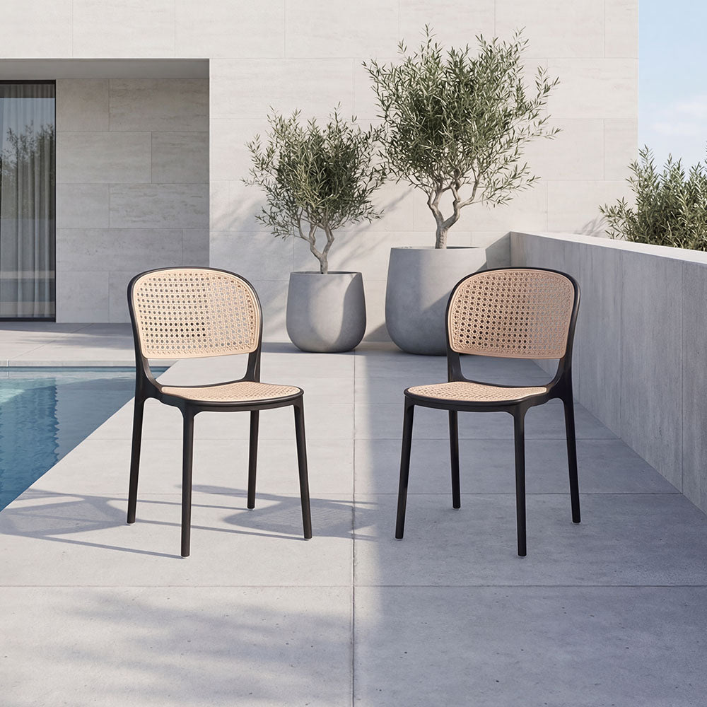 Set de 2 Sillas Nest, Color Negro y Beige, con Espaldar y Asiento en Rejilla