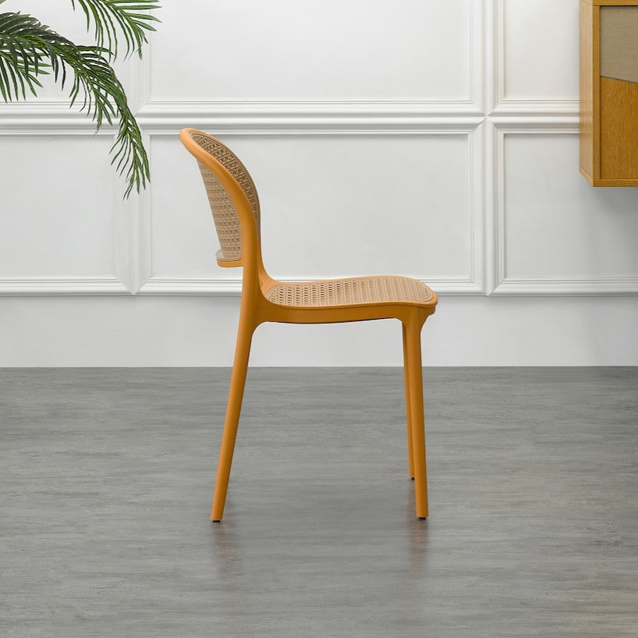 Set de 2 Sillas Nest, Naranja y Beige, con Espaldar y Asiento en Rejilla