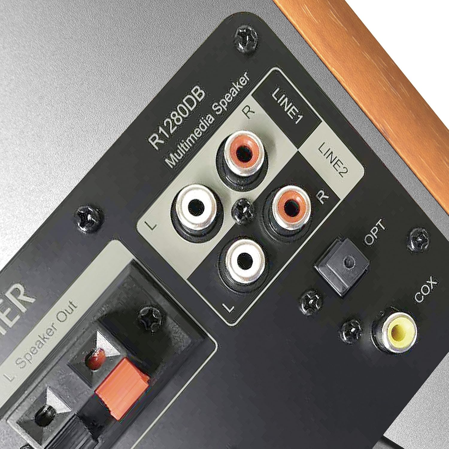 Parlantes de estantería R1280DB de Edifier alimentados por Bluetooth. Entrada...
