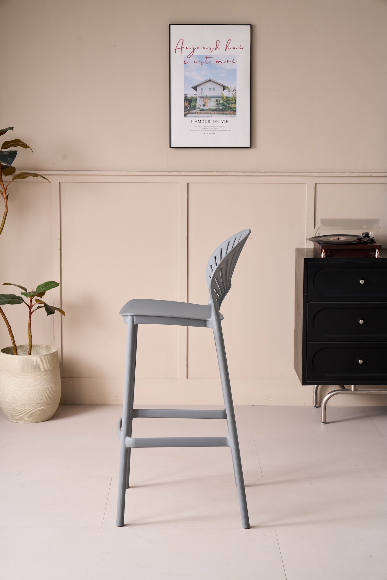 Silla para Bar Paraíso, Color Gris Oscuro, Diseño Moderno