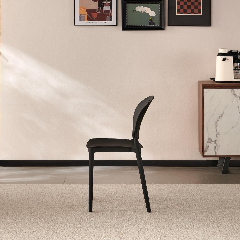 Silla Queens, Negro, Con espaldar redondo y diseño minimalista