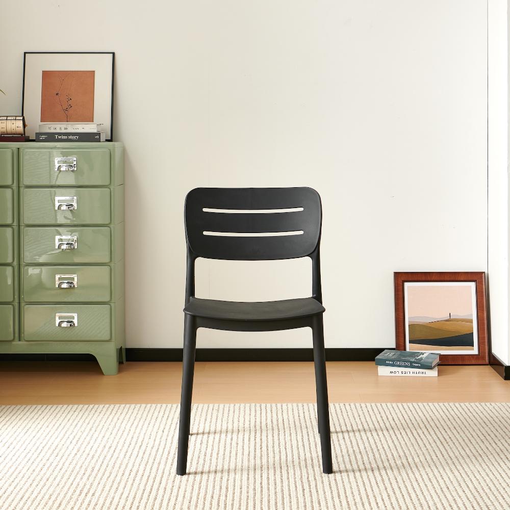 Silla Harriman, Negro, Con medio espaldar y diseño minimalista