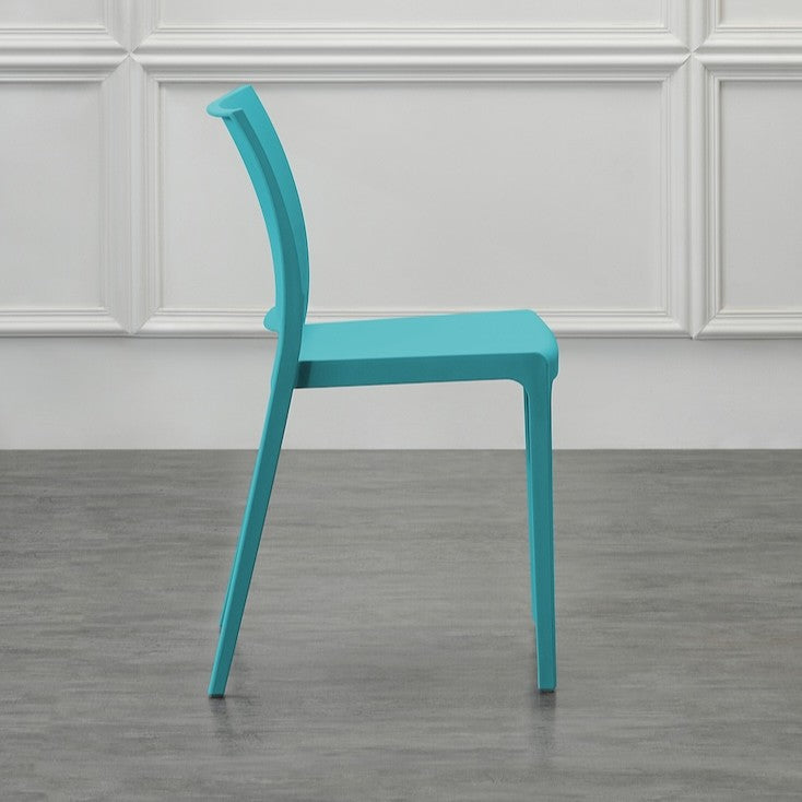 Set de 4 Sillas Soho, Azul Marino, con Espaldar Cerrado y Diseño Minimalista