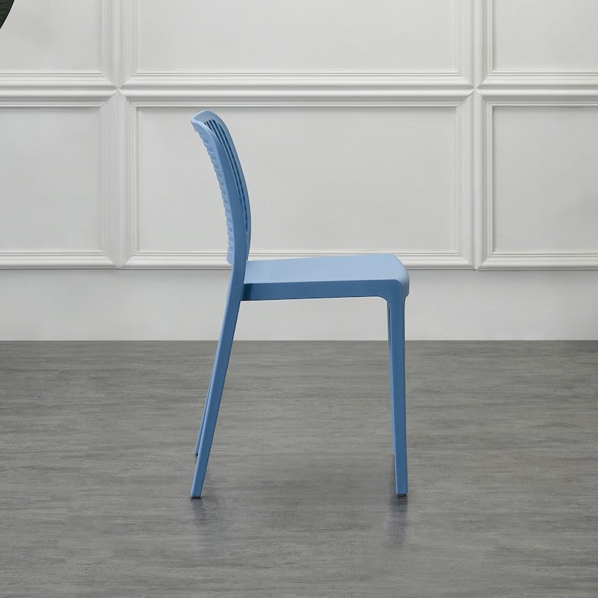 Silla Bronx , Azul Oceano, con Espaldar en Cuadrados y Diseño Minimalista