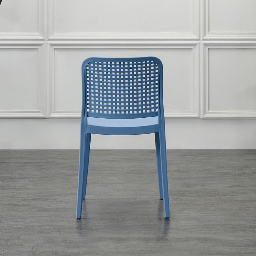 Silla Bronx , Azul Oceano, con Espaldar en Cuadrados y Diseño Minimalista