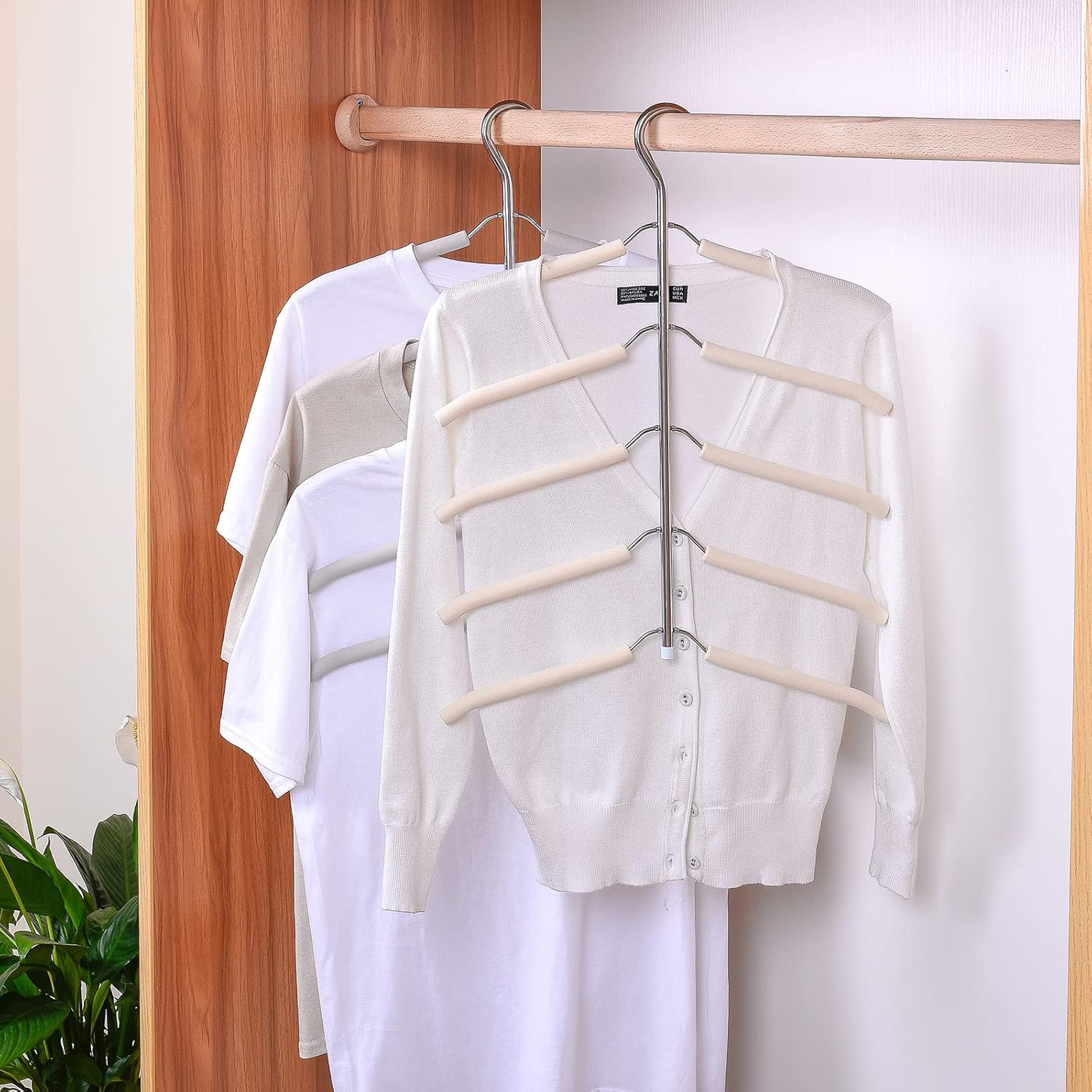 Paquete de 3 perchas de ropa 5 en 1 que ahorran espacio cromadas y de espuma