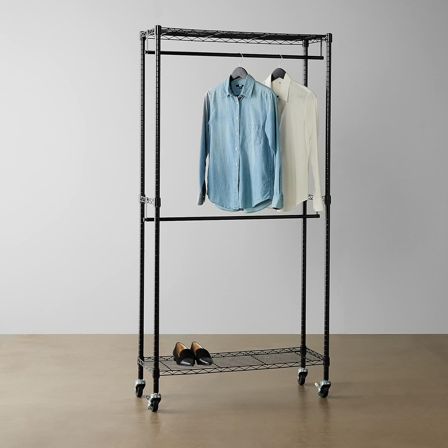 Tienda Basics WI-GAR1436B - Estante organizador de armario con ruedas,...