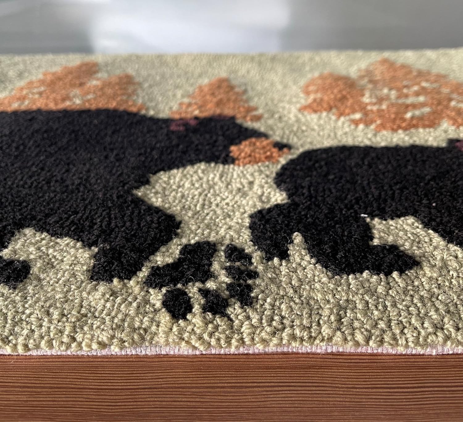 Woodland Bear Tree Silhouette Alfombra decorativa enganchada a mano, 28.5 x 17...