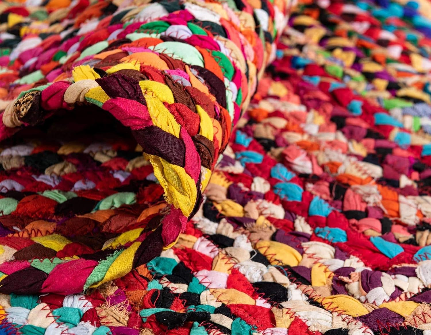 Alfombra trenzada de la colección Chindi Capa (2 pies 7 pulgadas x 8 pies,