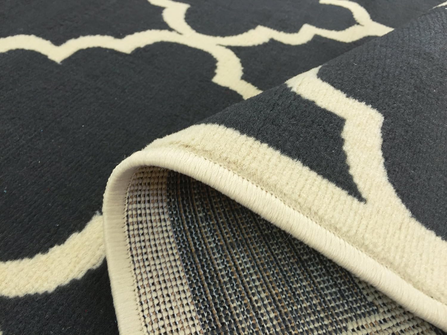Tapete moderno con diseño enrejado de la colección Modela Sintético Gris oscuro