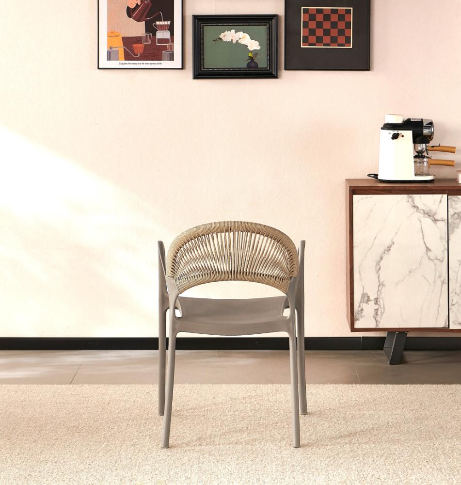 Set de 4 Sillas Daytona, Taupe y Café Claro, con Espaldar, Reposa Brazos y Diseño Minimalista