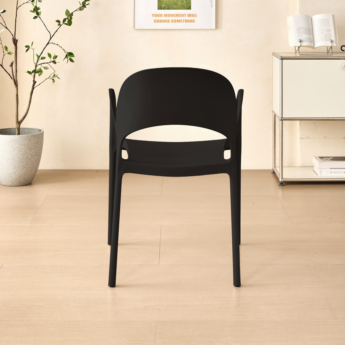 Silla Bremen, Negra, con Espaldar, Reposa Brazos y Diseño Minimalista