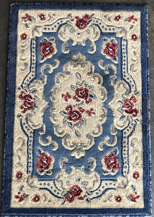 Aubusson Tapete tradicional para puerta, color azul claro con diseño rojo 507