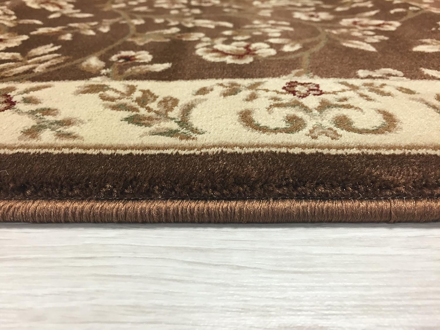 Alfombra de área de transición marrón floral de 3'3" X 5'3"