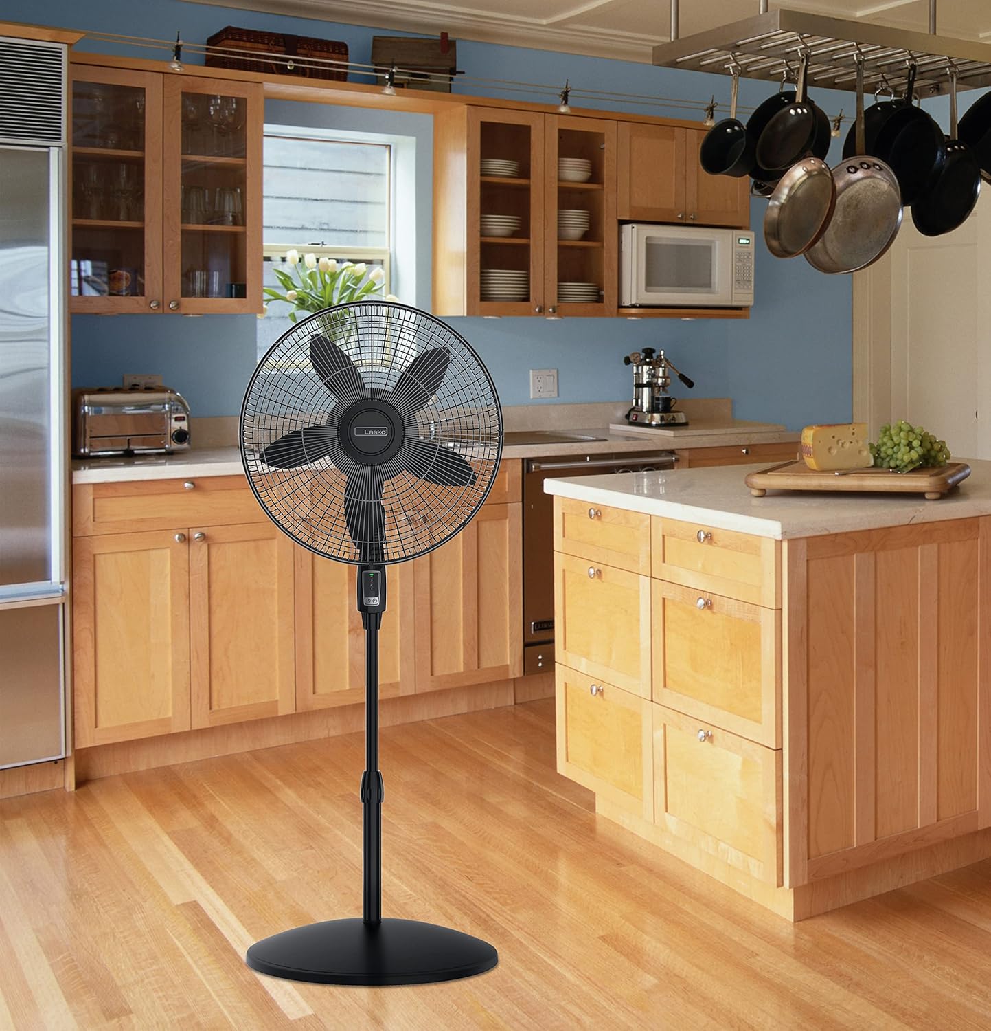 Lasko Ventilador de pedestal oscilante, altura ajustable, control remoto, 4...