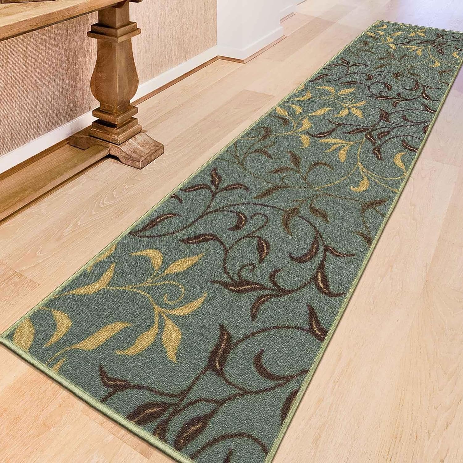 Alfombra antideslizante de pasillo, tradicional, diseño de hojas, con parte...