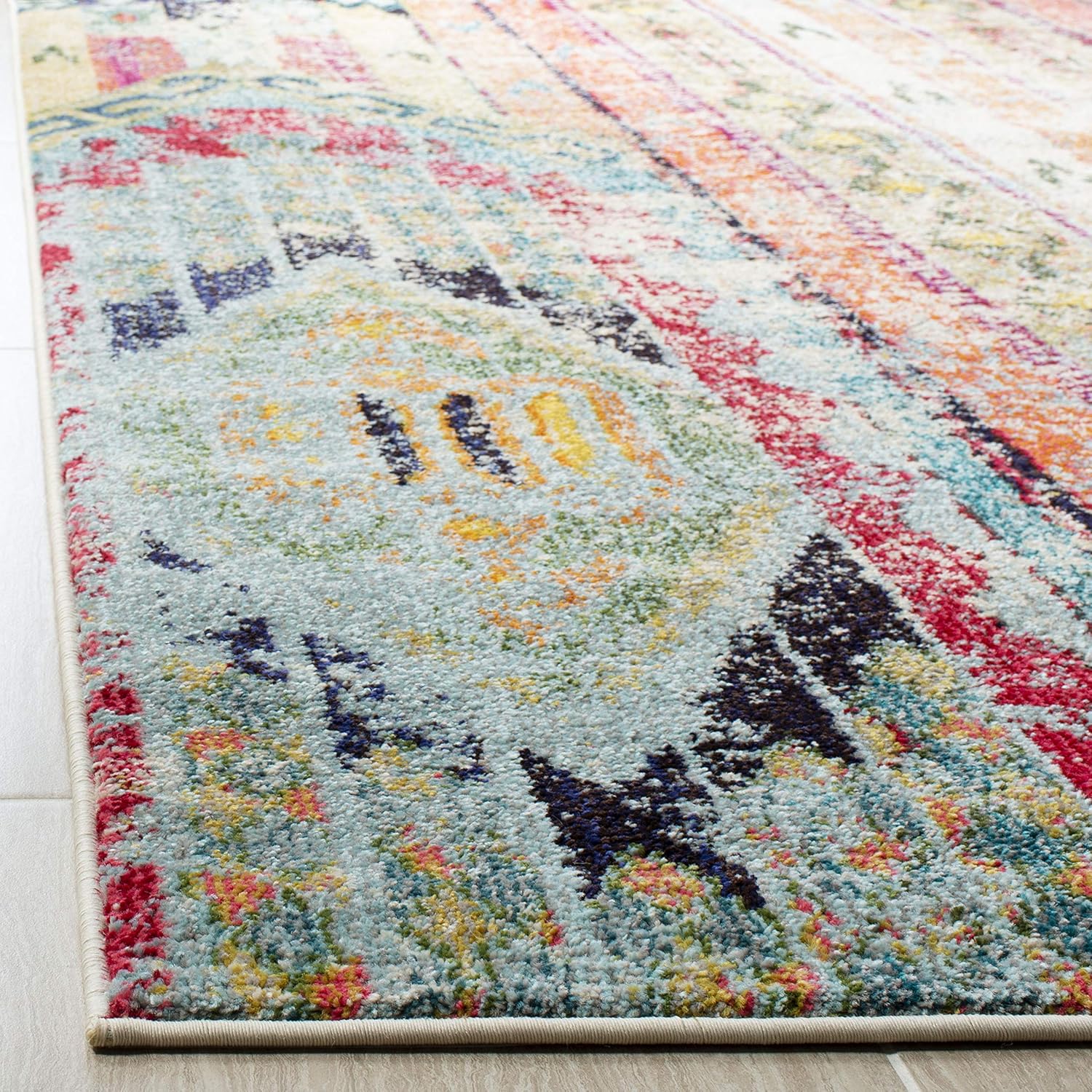 colección Monaco MNC222F Alfombra estilo boho chic con detalles tribales y