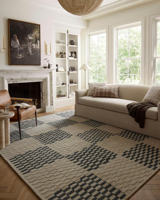 Chris Loves Julia x Bradley Collection, beige y medianoche, alfombra decorativa