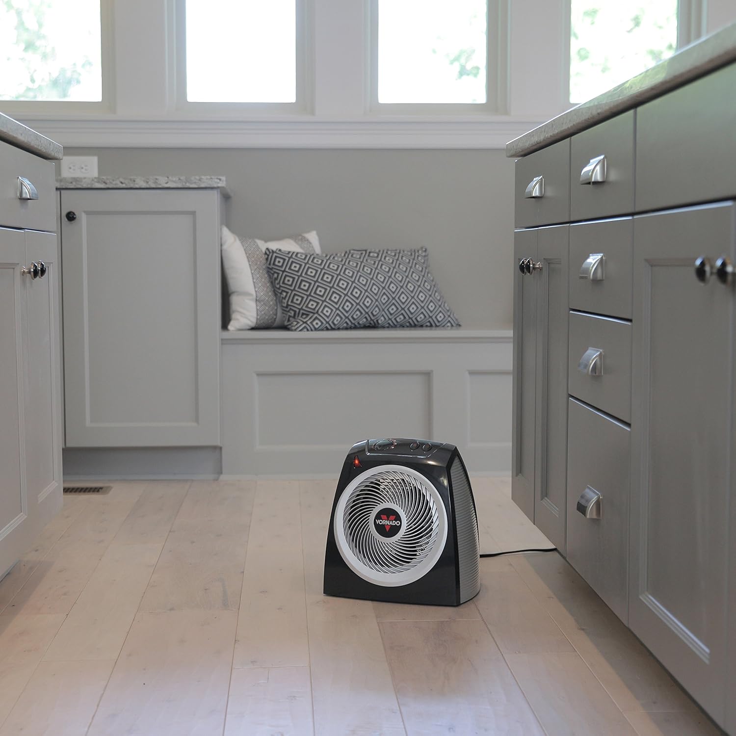 Vornado, calentador para toda la habitación VH10, Metal, Negro, 1, 1500.0watts