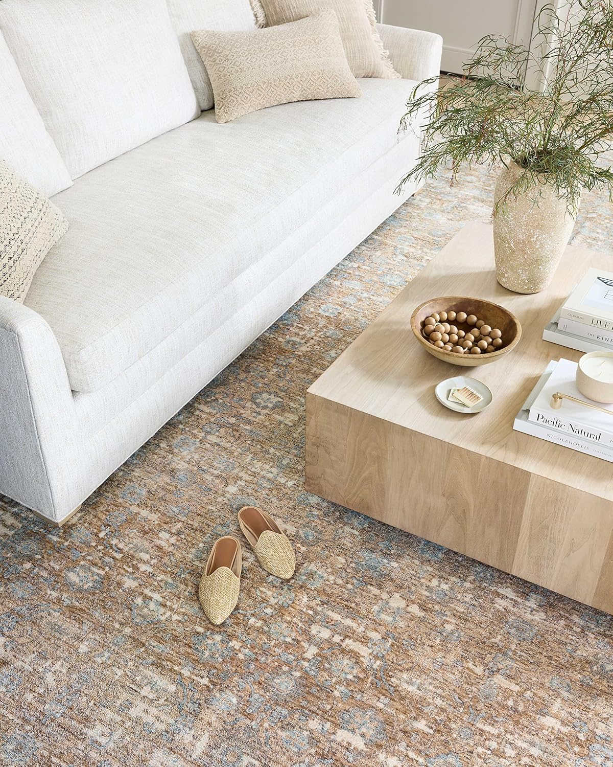 Loloi Angela Rose Blake Collection BLA-05 SandSky 7'-10" x 10'-2", 0.25...