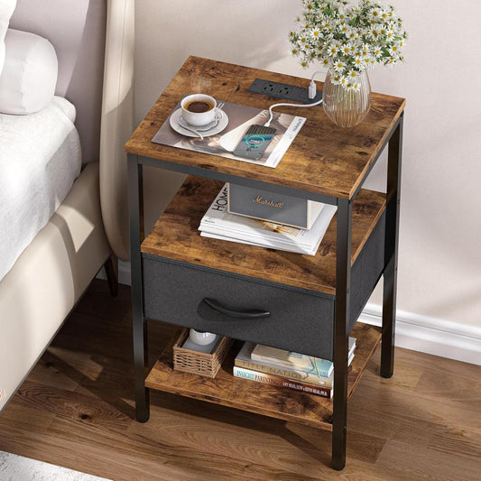 Mesa de Noche con estación de carga, con cajón de tela ajustable, para dormitorio, mesa auxiliar de almacenamiento de 3 niveles