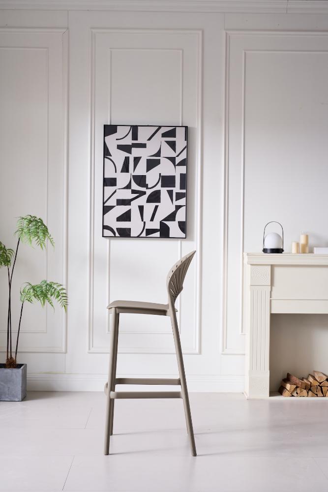 Silla para Bar Paraíso, Color Taupe, Diseño Moderno